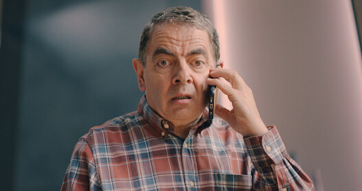 Trevor Leaves His Daughter Maddy a Voicemail | 'Man vs Bee' S1E1