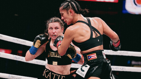 Katie Taylor and Amanda Serrano fight during LIVE On Netflix: Jake Paul vs. Mike Tyson at AT&T Stadium on November 15, 2024 in Arlington, Texas.