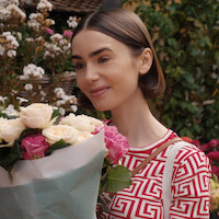 Lily Collins como Emily na temporada 5 de ‘Emily em Paris’.