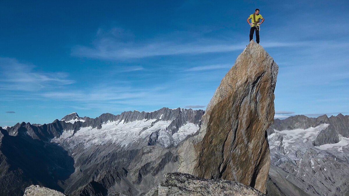 Race to the Summit. Ueli Steck and Dani Arnold in Race to the Summit. Cr. Courtesy of Netflix © 2023