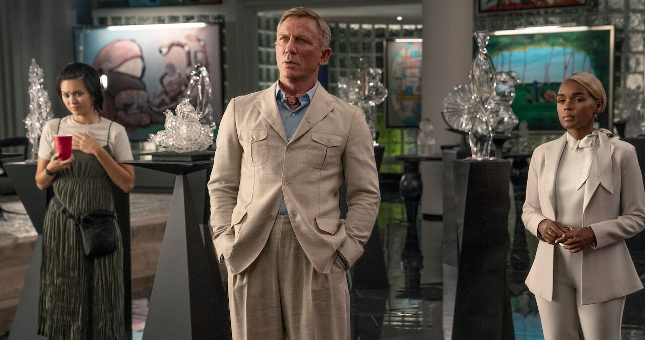 The ‘Glass Onion’ Cast Held Their Own Murder Mystery Party