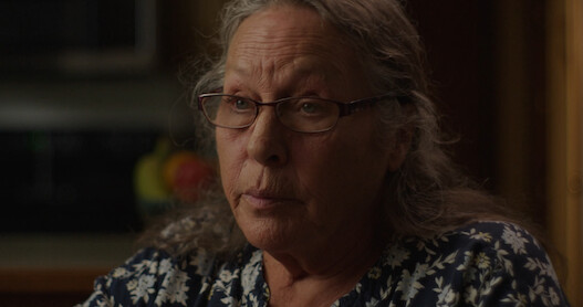 Holly's Life Changed After UFO Incident | 'Unsolved Mysteries' V3E2