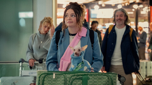 Megan Stalter in 'Too Much'