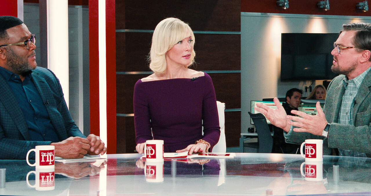 Cate Blanchett Really Loves to Play Journalists