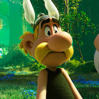 An instream still from 'Astérix & Obélix: The Big Fight', featuring two animated characters in a forest.