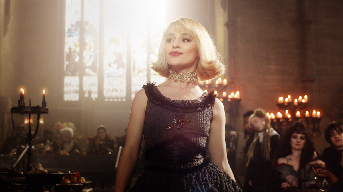 See Sophie In A Crown In This ‘School for Good and Evil’ Clip