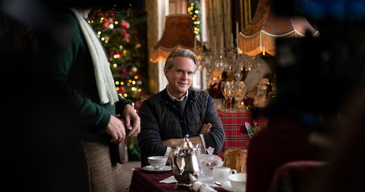 Cary Elwes Reveals All About His Rom-Com Return in ‘A Castle for Christmas’ 