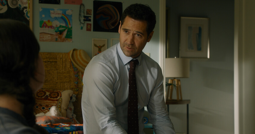 A close up of Mickey Haller in 'The Lincoln Lawyer'