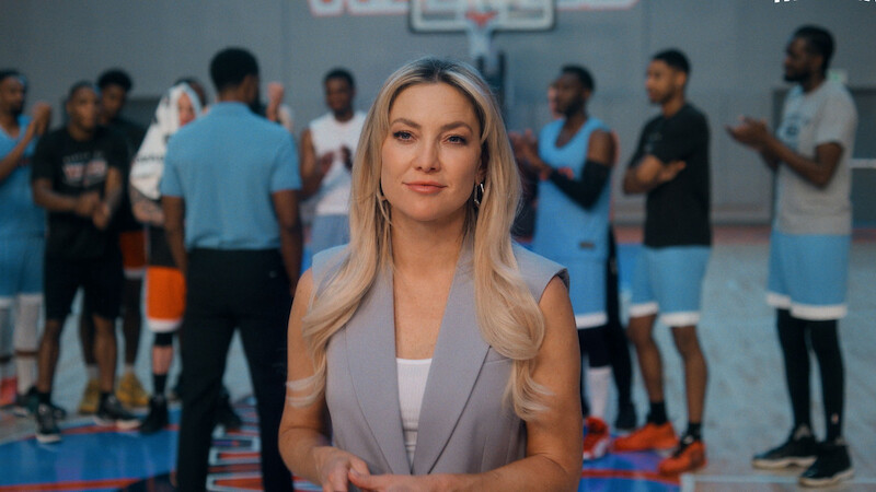 Kate Hudson as Isla Gordon in 'Running Point' Season 1.