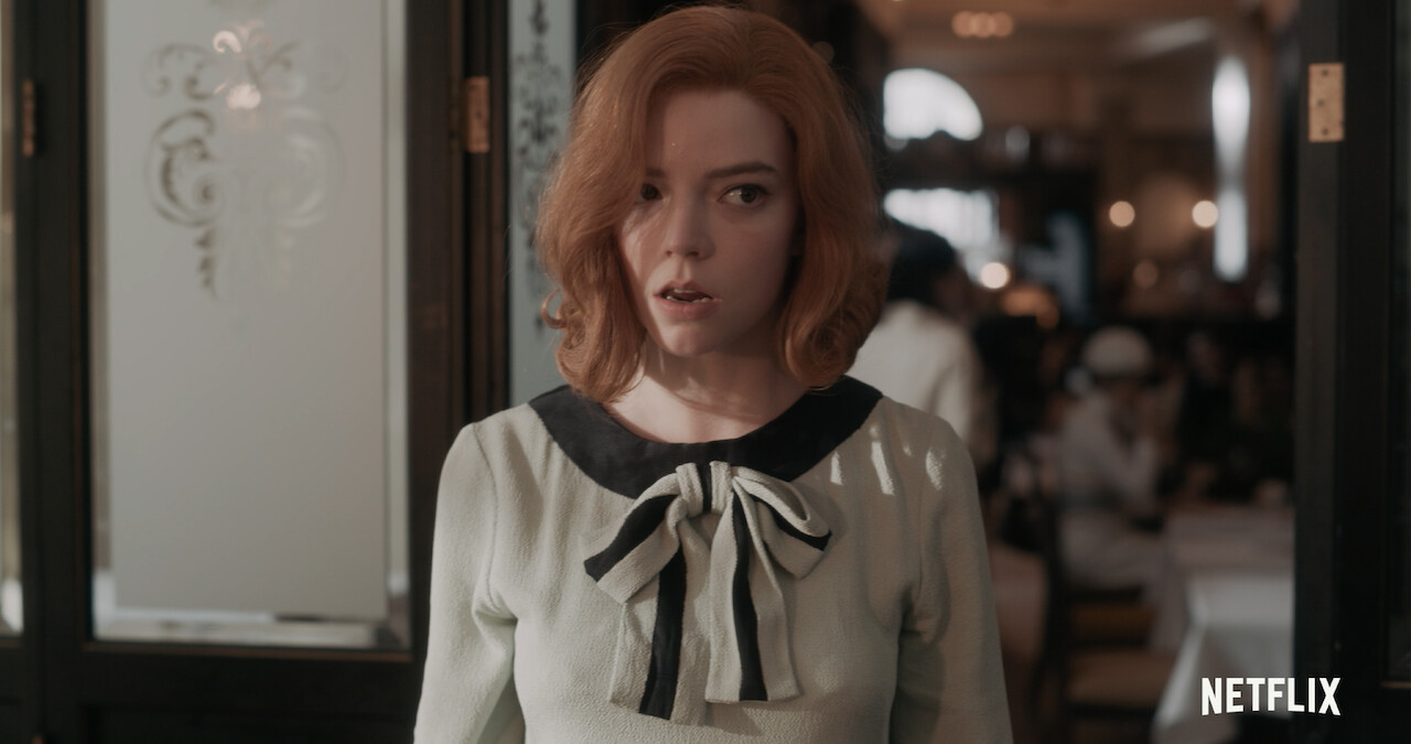 Beth runs late for a match on season 1 of 'The Queen's Gambit'