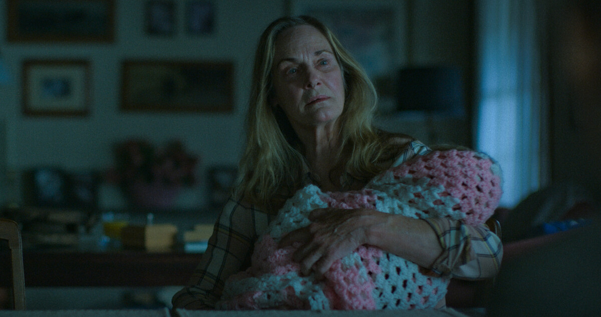 Ruth, Darlene, and Wyatt Talk Business l Ozark S4E1 Thumbnail Image