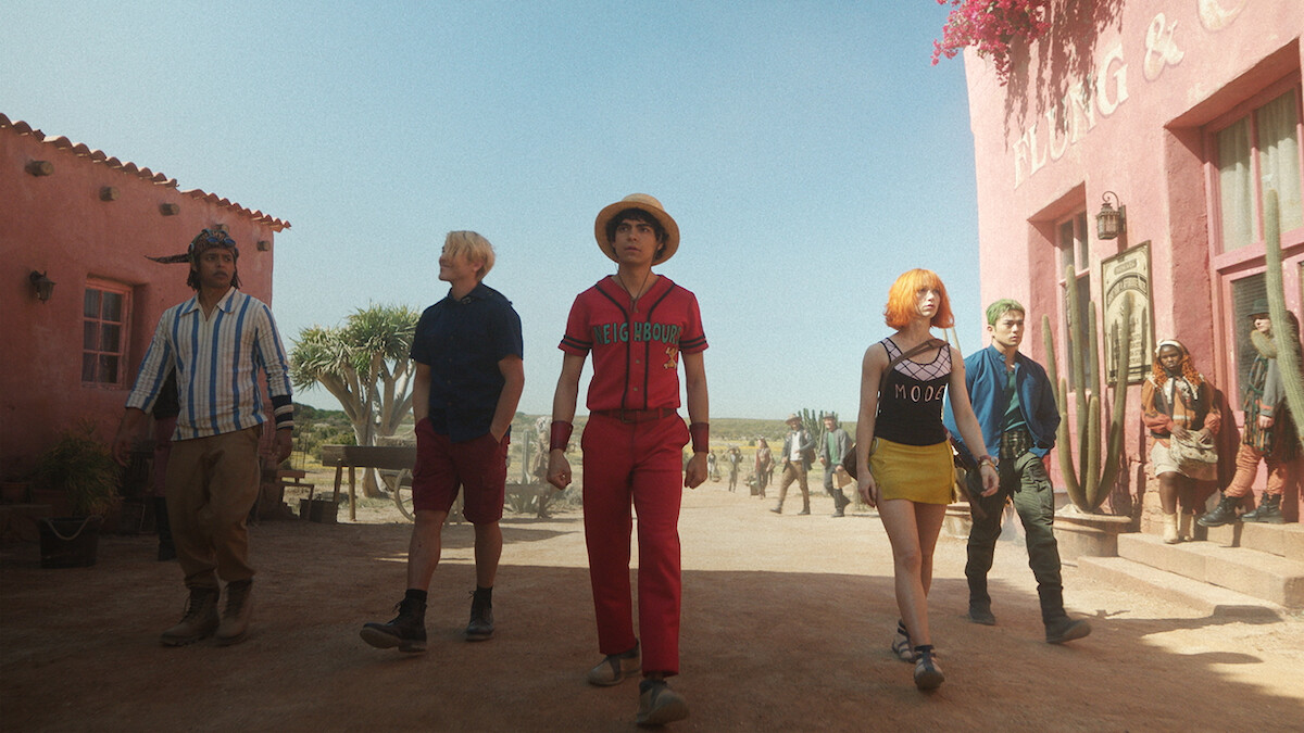 Jacob Romero as Usopp, Taz Skylar as Sanji, Iñaki Godoy as Monkey D. Luffy, Emily Rudd as Nami, and Mackenyu as Roronoa Zoro in 'ONE PIECE' Season 2. 