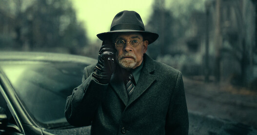 Mark Hamill as Arthur Pym in The Fall of the House of Usher.
