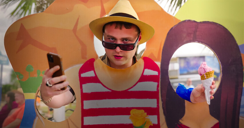 Emory Cohen in 'Florida Man'
