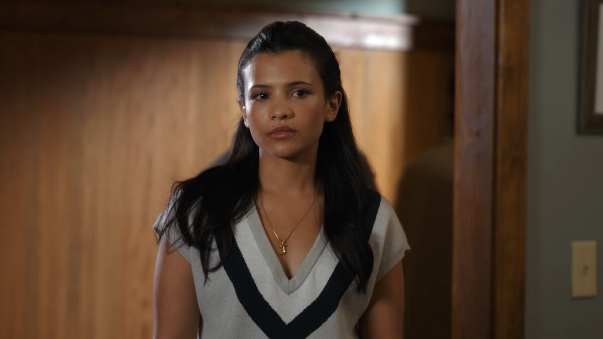 Nikki Rodriguez as Jackie in 'My Life with the Walter Boys.'