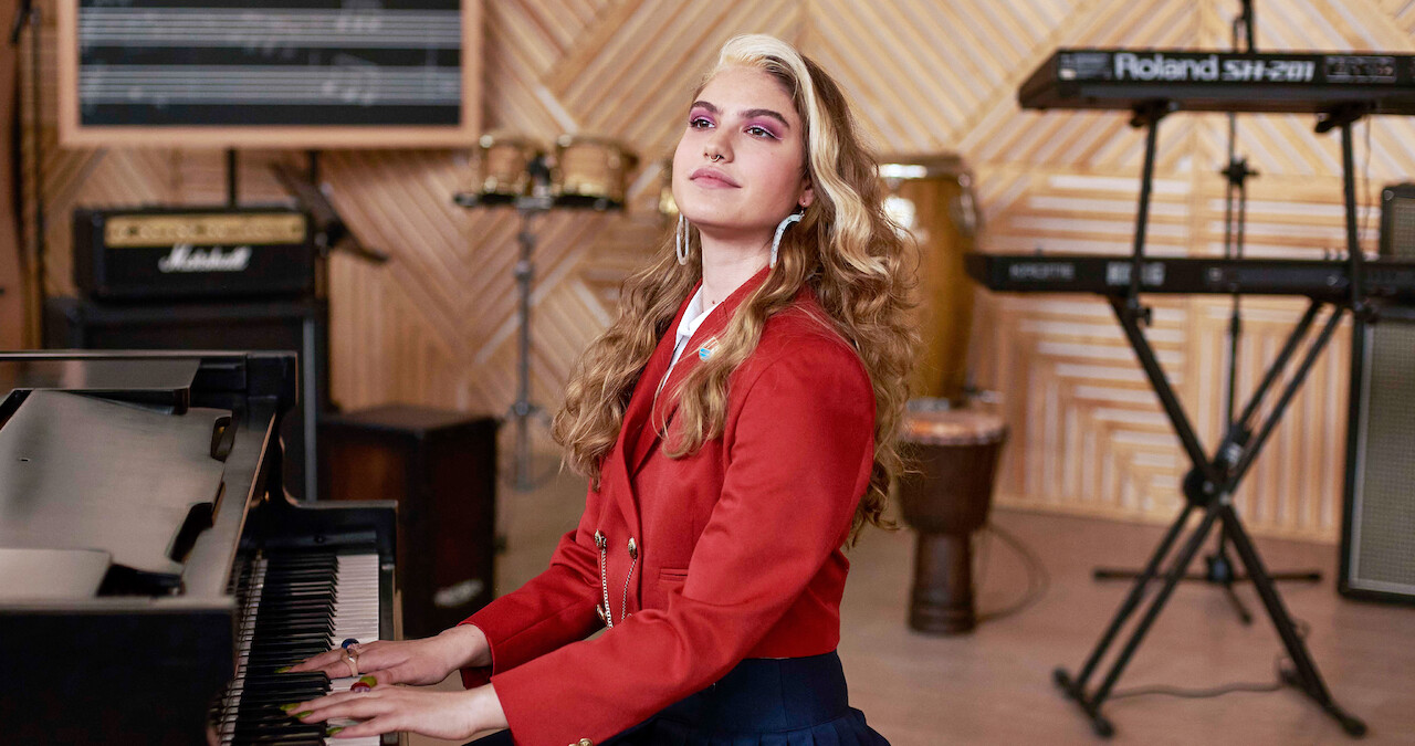 Hero image: We Knew Giovanna Grigio Could Sing, but Did You Know She’s Also an Artist?!