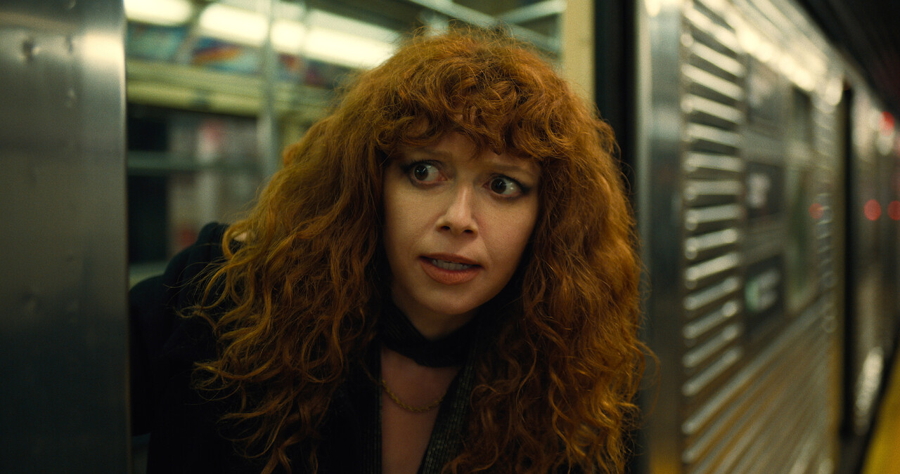 In ‘Russian Doll,’ Natasha Lyonne Uses a Vintage Flourish to Speak Volumes 
