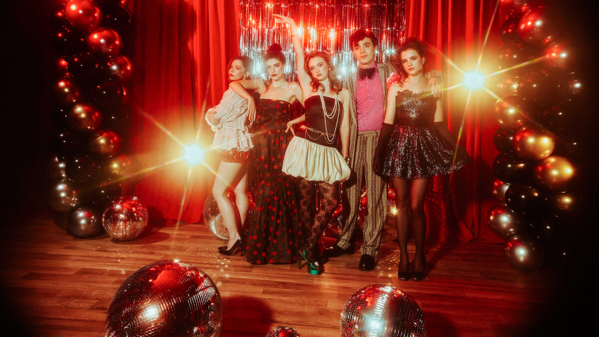 Suzanna Son, Ella Rubin, India Fowler, David Iacono and Fina Strazza of 'Fear Street: Prom Queen.'