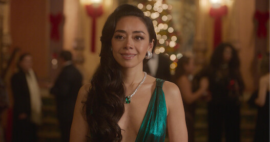 Card + Thumb: ‘Christmas with You’ Trailer