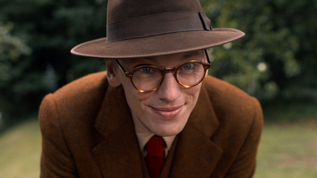 Jamie Campbell Bower como Sr. Fulano em ‘Stranger Things 5’