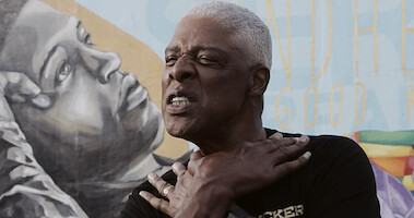 Dr. J And Stanley Introduce The #BoaChallenge In 'Hustle' 
